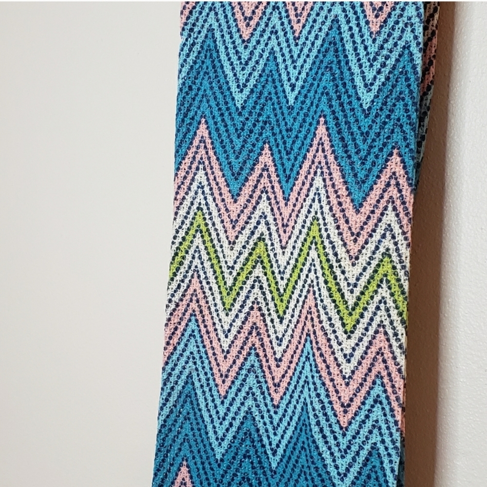Infinity Scarf Multicolor Chevron Pattern - Picture 8 of 12